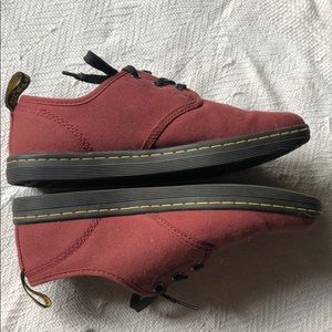 Dr. Martens burgundy SOHO casual shoe
